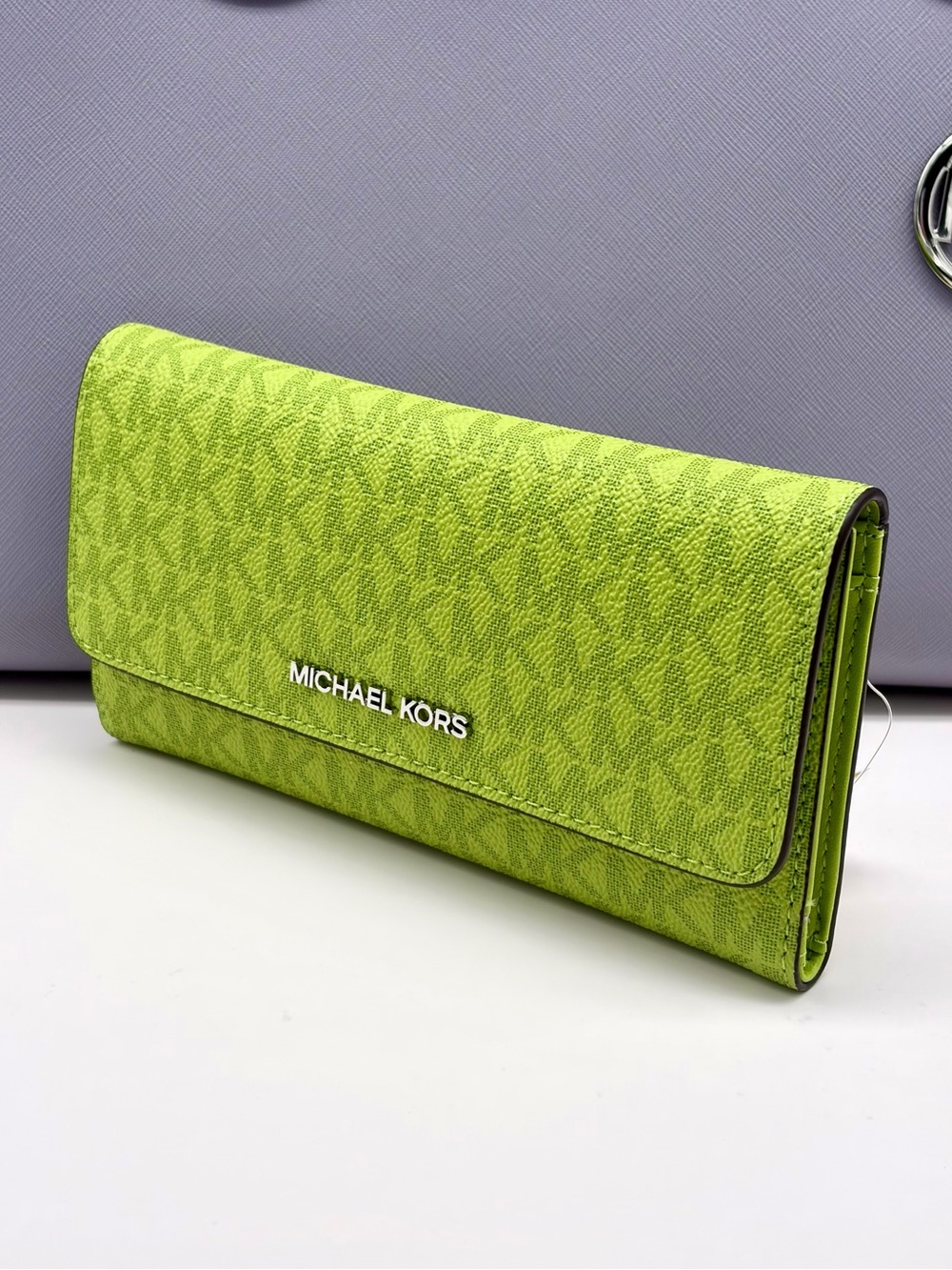Michael Kors Jet Set Travel Signature Logo Tri-Fold Wallet Lime